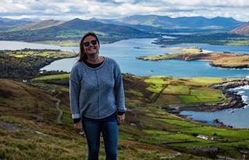 Grace Callahan studying abroad in Ireland